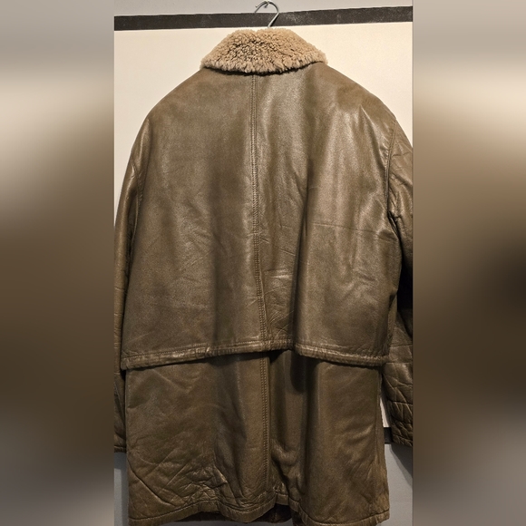 Vintage Mabrun Leather / Wool Coat made in Italy. - Picture 5 of 11